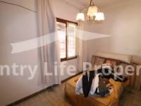 Resale - Village House - Dolores - Town