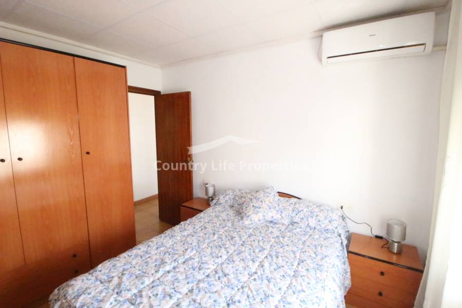 Resale - Apartment - Dolores - Town