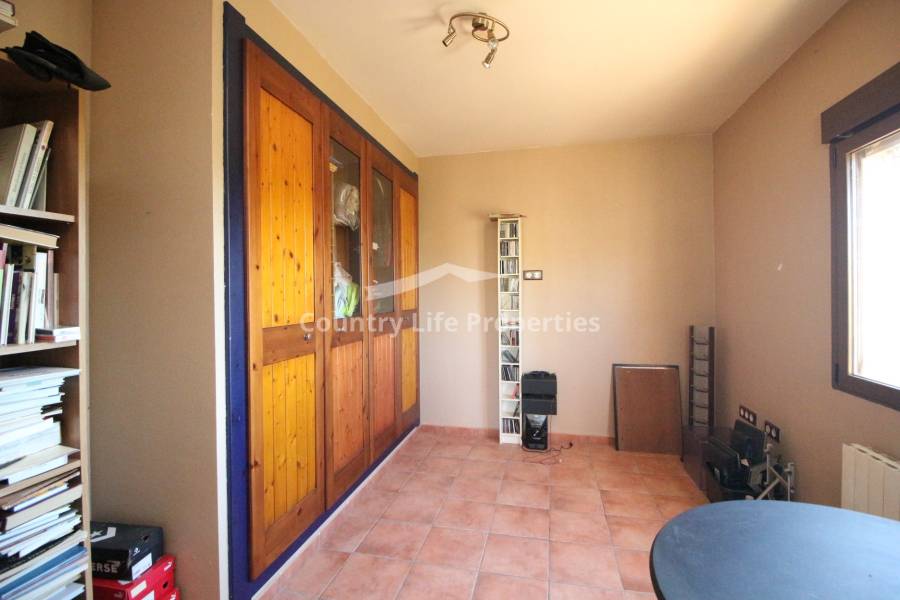 Resale - Villa - Catral - Countryside 