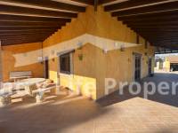 Resale - Villa - Catral - Countryside 