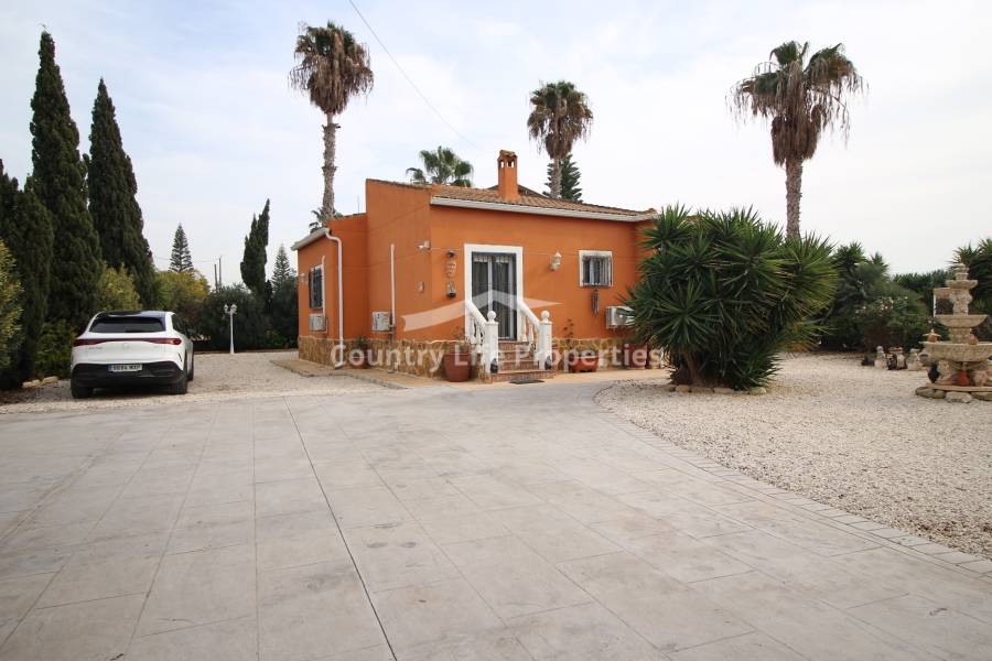 Resale - Villa - Catral - Countryside 