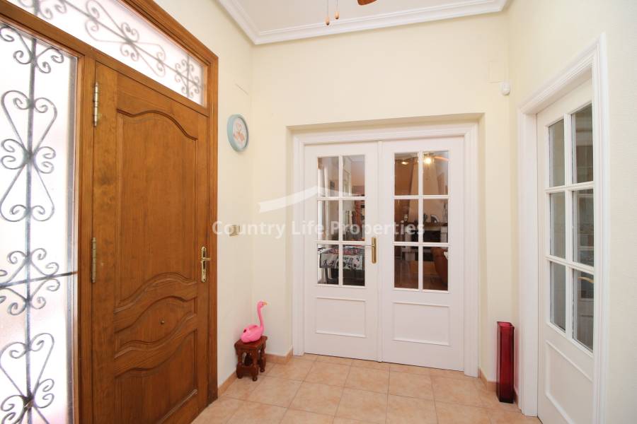 Resale - Villa - Catral - Countryside 