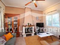 Resale - Villa - Catral - Countryside 