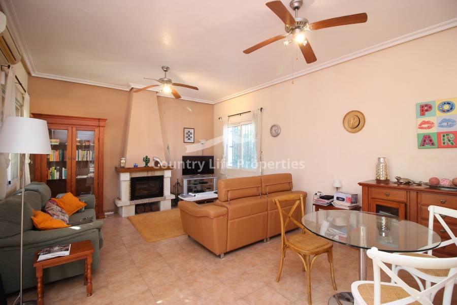 Resale - Villa - Catral - Countryside 