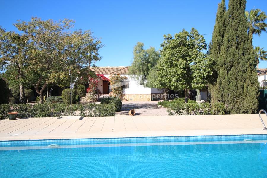 Resale - Villa - Catral - Countryside 