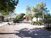 Resale - Villa - Catral - Countryside 