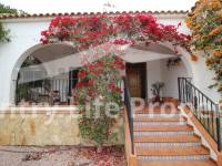 Resale - Villa - Catral - Countryside 