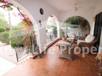 Resale - Villa - Catral - Countryside 