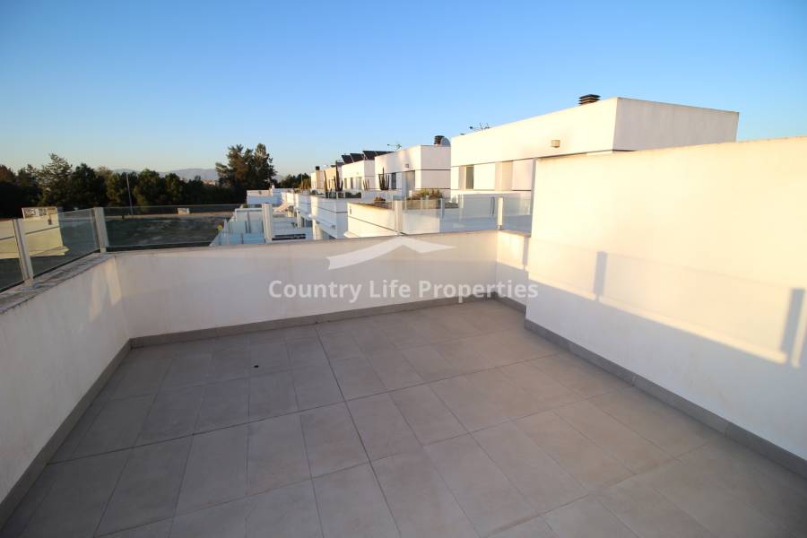 Long term rental - Quad / Semi detached - Dolores - Nuevo Sector 