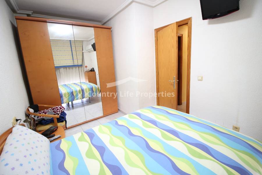 Resale - Apartment - Dolores - Town