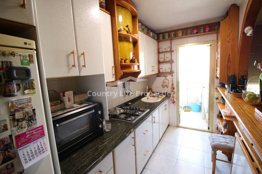 Resale - Apartment - Dolores - Town