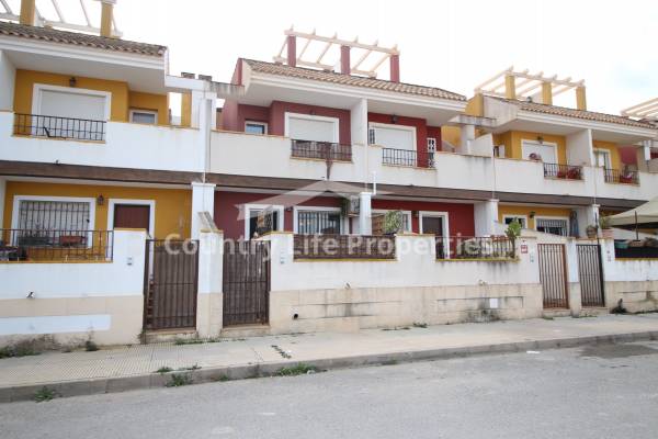 Townhouse - Resale - Dolores - Nuevo Sector 