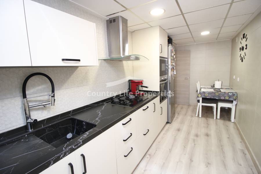 Resale - Apartment - Almoradi - Town 