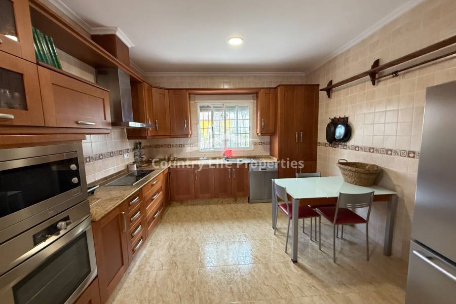 Resale - Villa - Dolores - Countryside