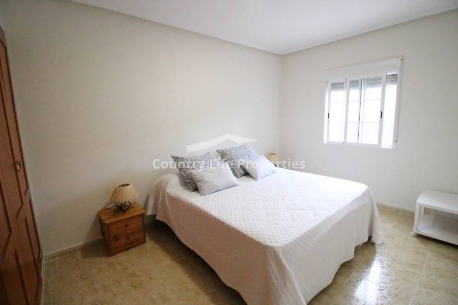 Resale - Villa - Dolores - Countryside
