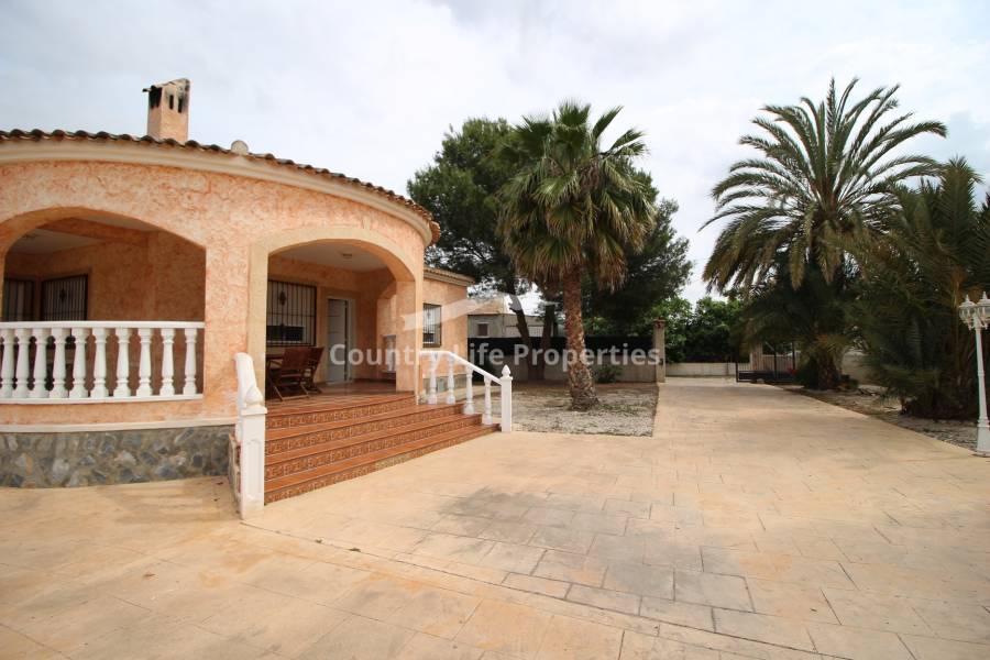 Resale - Villa - Dolores - Countryside