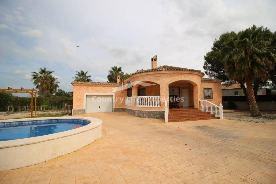 Resale - Villa - Dolores - Countryside