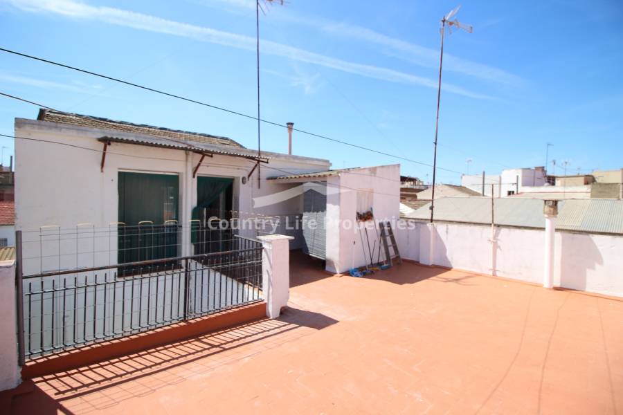 Segunda Mano - Casa de pueblo - Dolores - Pueblo