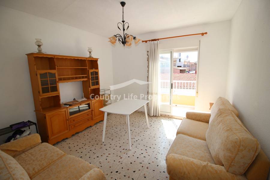 Segunda Mano - Casa de pueblo - Dolores - Pueblo