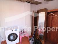 Segunda Mano - Casa de pueblo - Dolores - Pueblo