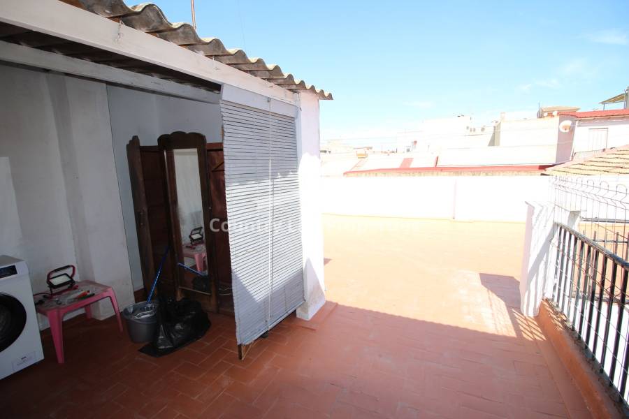 Segunda Mano - Casa de pueblo - Dolores - Pueblo