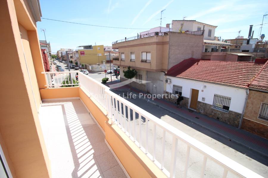 Segunda Mano - Casa de pueblo - Dolores - Pueblo