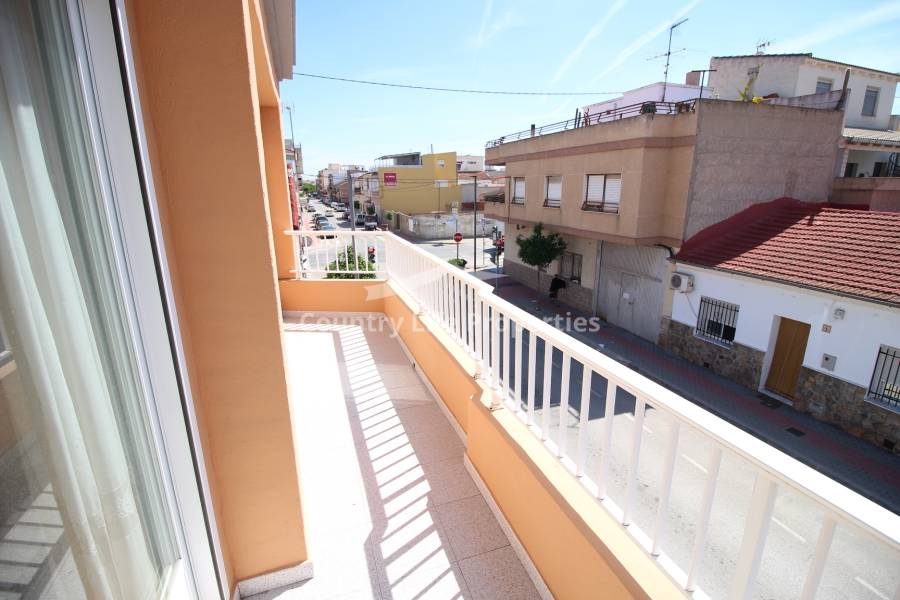 Segunda Mano - Casa de pueblo - Dolores - Pueblo