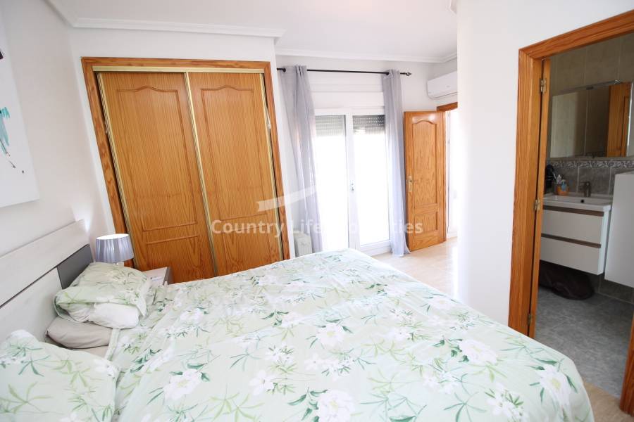 Revente - Chalet - Catral - Countryside 