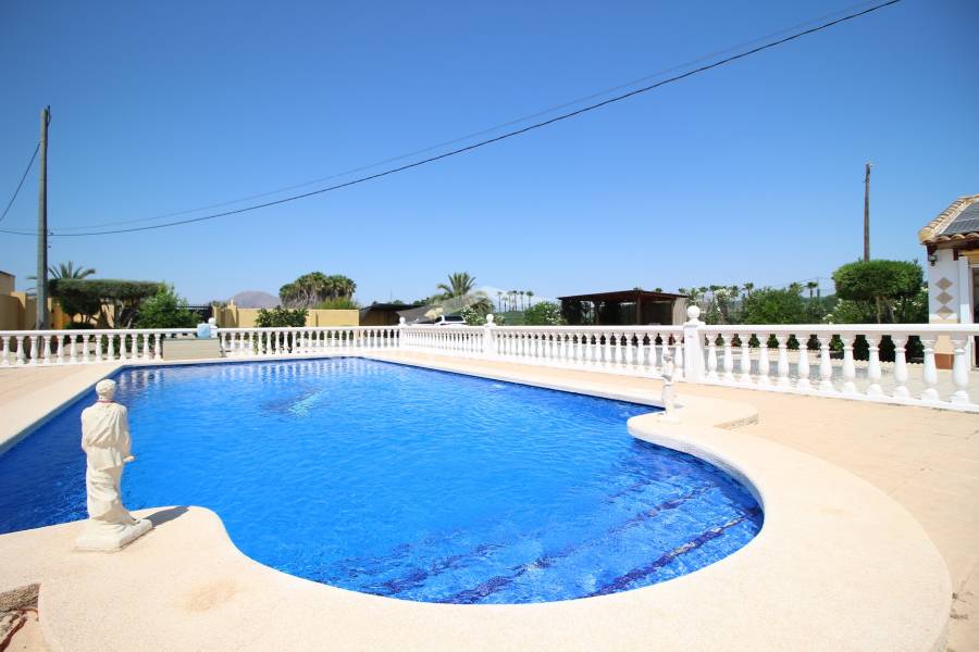 Revente - Chalet - Catral - Countryside 