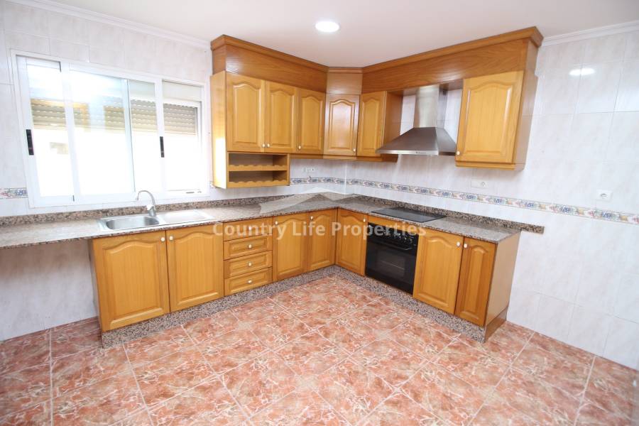 Revente - Triplex - Dolores - Town