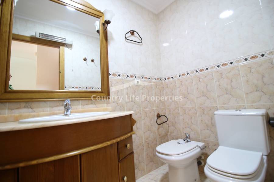 Revente - Triplex - Dolores - Town