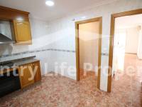 Revente - Triplex - Dolores - Town