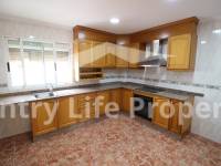 Revente - Triplex - Dolores - Town