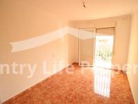 Revente - Triplex - Dolores - Town