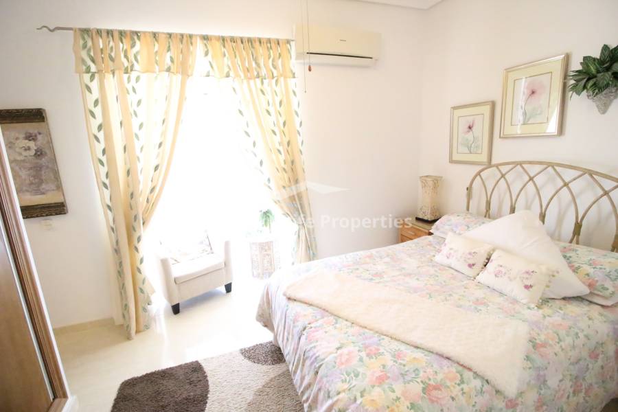 Revente - Chalet - Catral - Countryside 