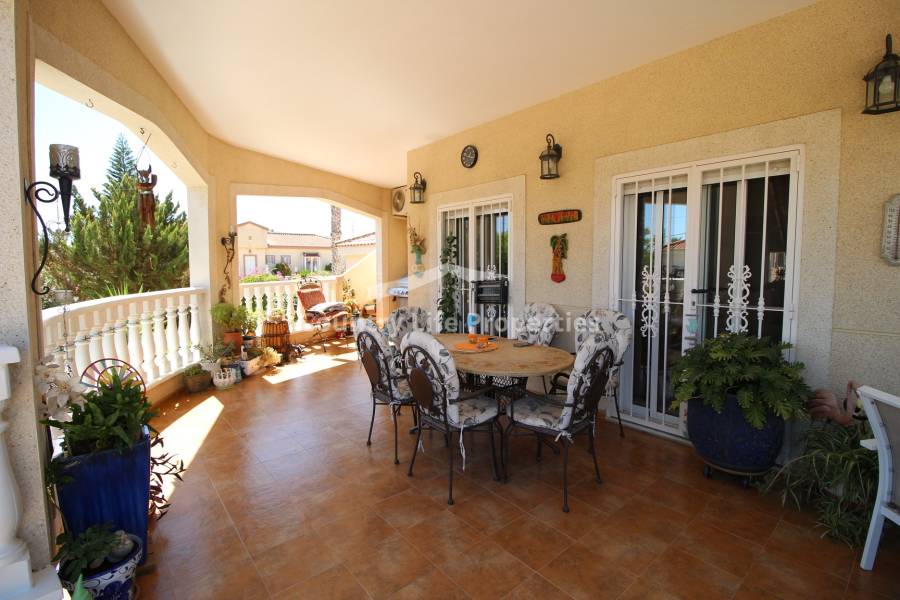 Revente - Chalet - Catral - Countryside 