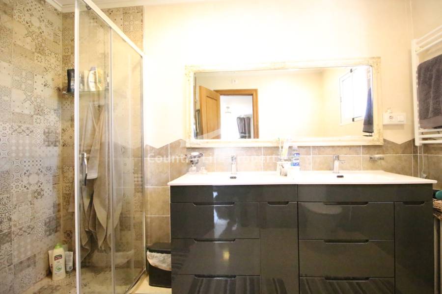 Revente - Chalet - Catral - Countryside 