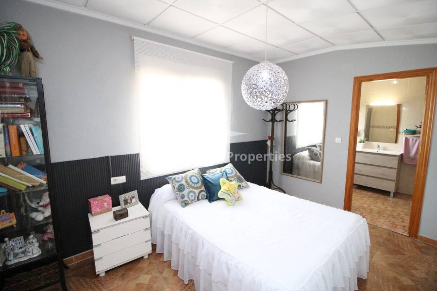 Revente - Chalet - Dolores - Countryside