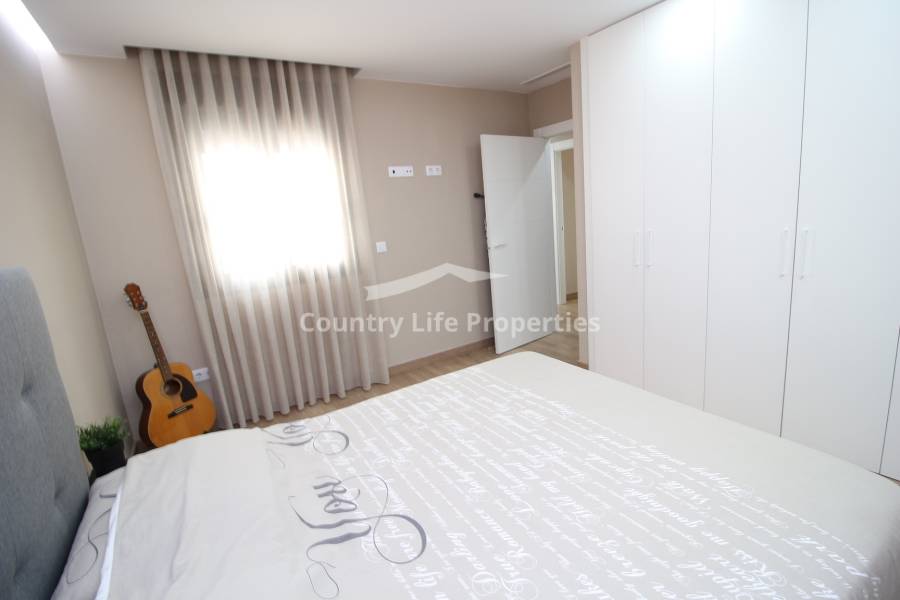 Segunda Mano - Adosado - Dolores - Nuevo Sector 