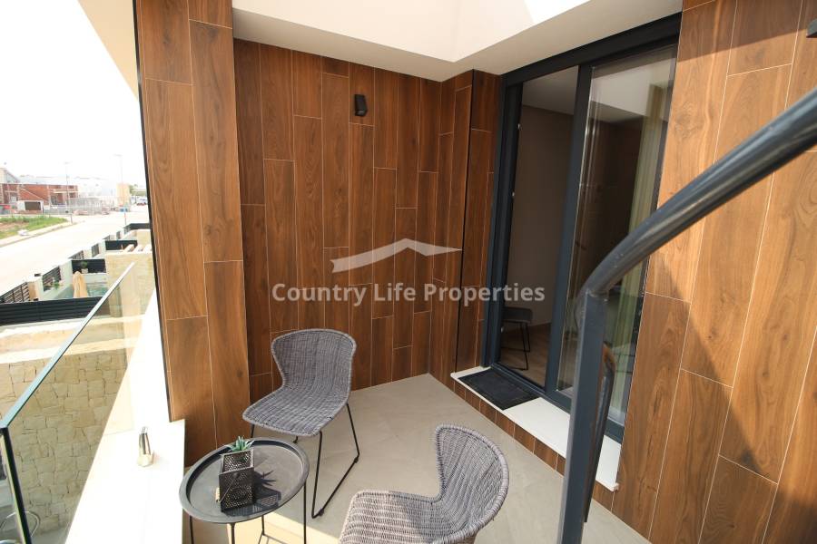 Segunda Mano - Adosado - Dolores - Nuevo Sector 