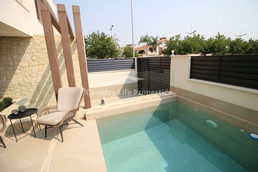 Segunda Mano - Adosado - Dolores - Nuevo Sector 