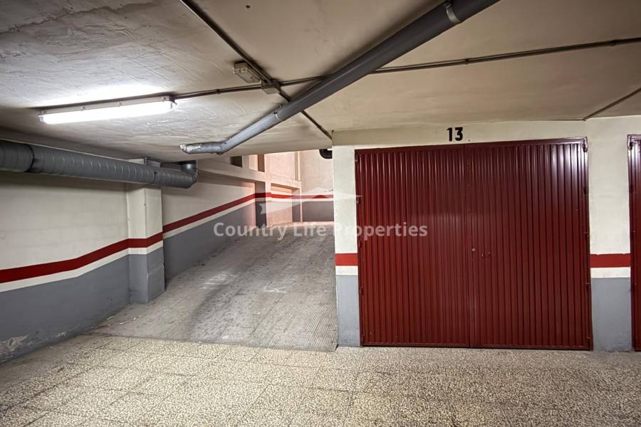 Wederverkoop - Parking - Albatera - Town