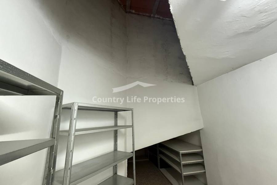 Wederverkoop - Parking - Albatera - Town