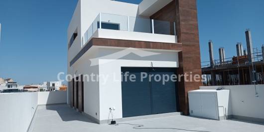 Villa - Nieuw gebouw - Daya Nueva - Town