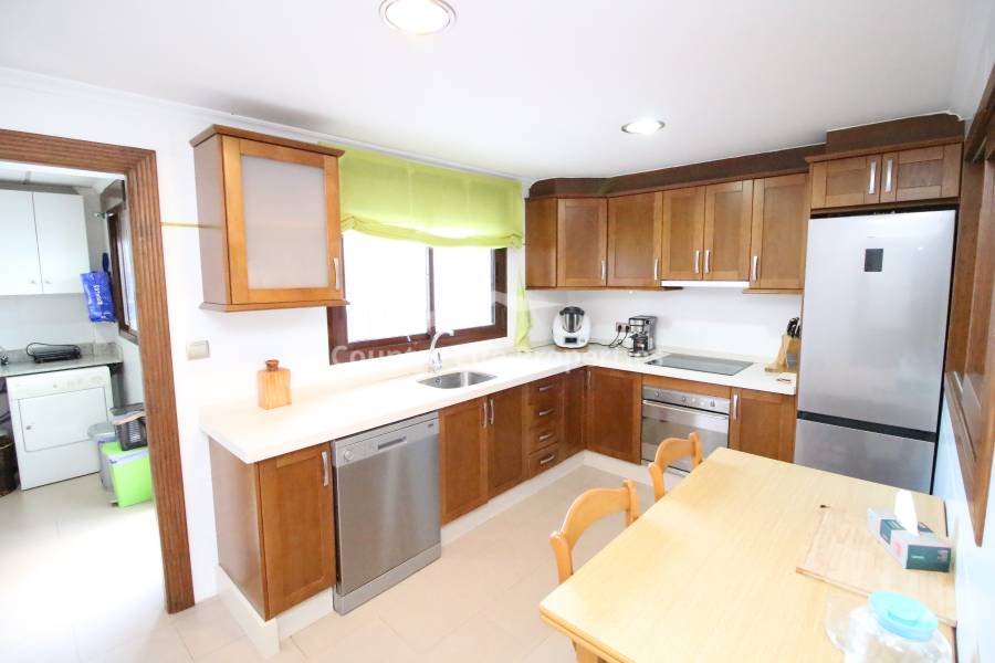 Segunda Mano - Bungalow - Dolores - Nuevo Sector 