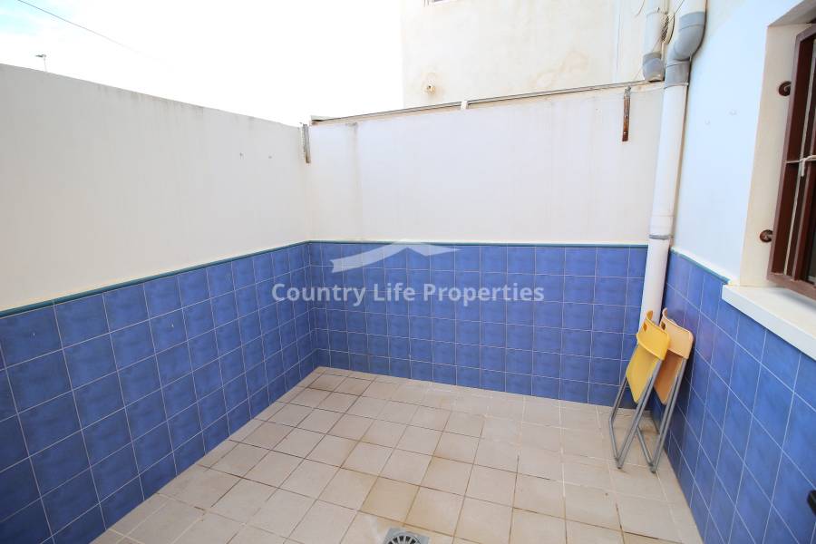 Segunda Mano - Bungalow - Dolores - Nuevo Sector 