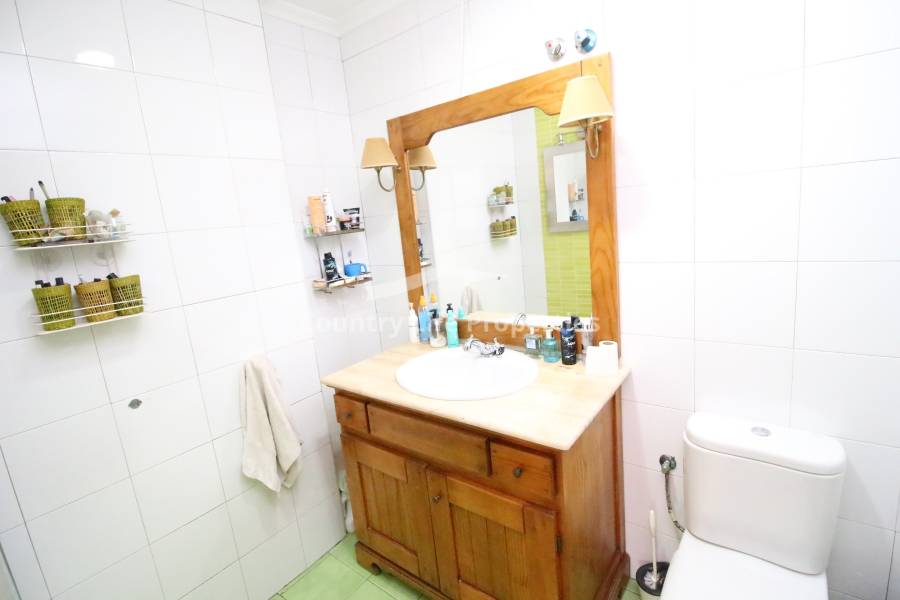 Segunda Mano - Bungalow - Dolores - Nuevo Sector 