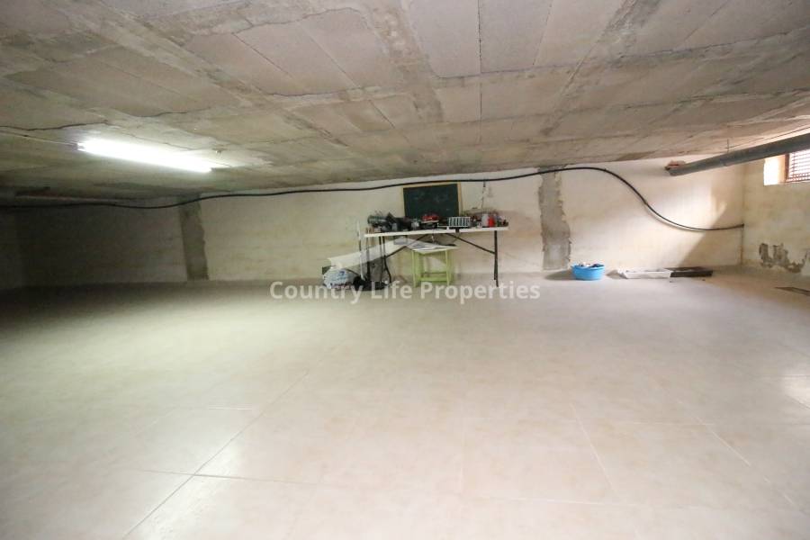 Segunda Mano - Bungalow - Dolores - Nuevo Sector 