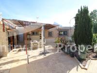 Перепродажа - Villa - Crevillente