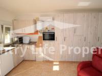 Перепродажа - Villa - Crevillente